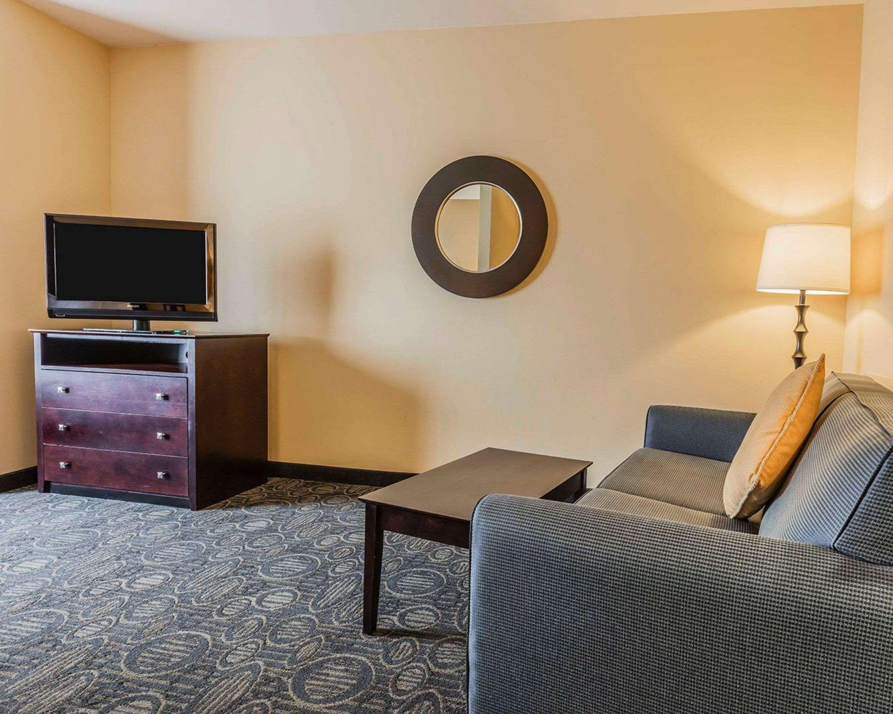 Comfort Suites Pell City I-20 Exit 158 Dış mekan fotoğraf