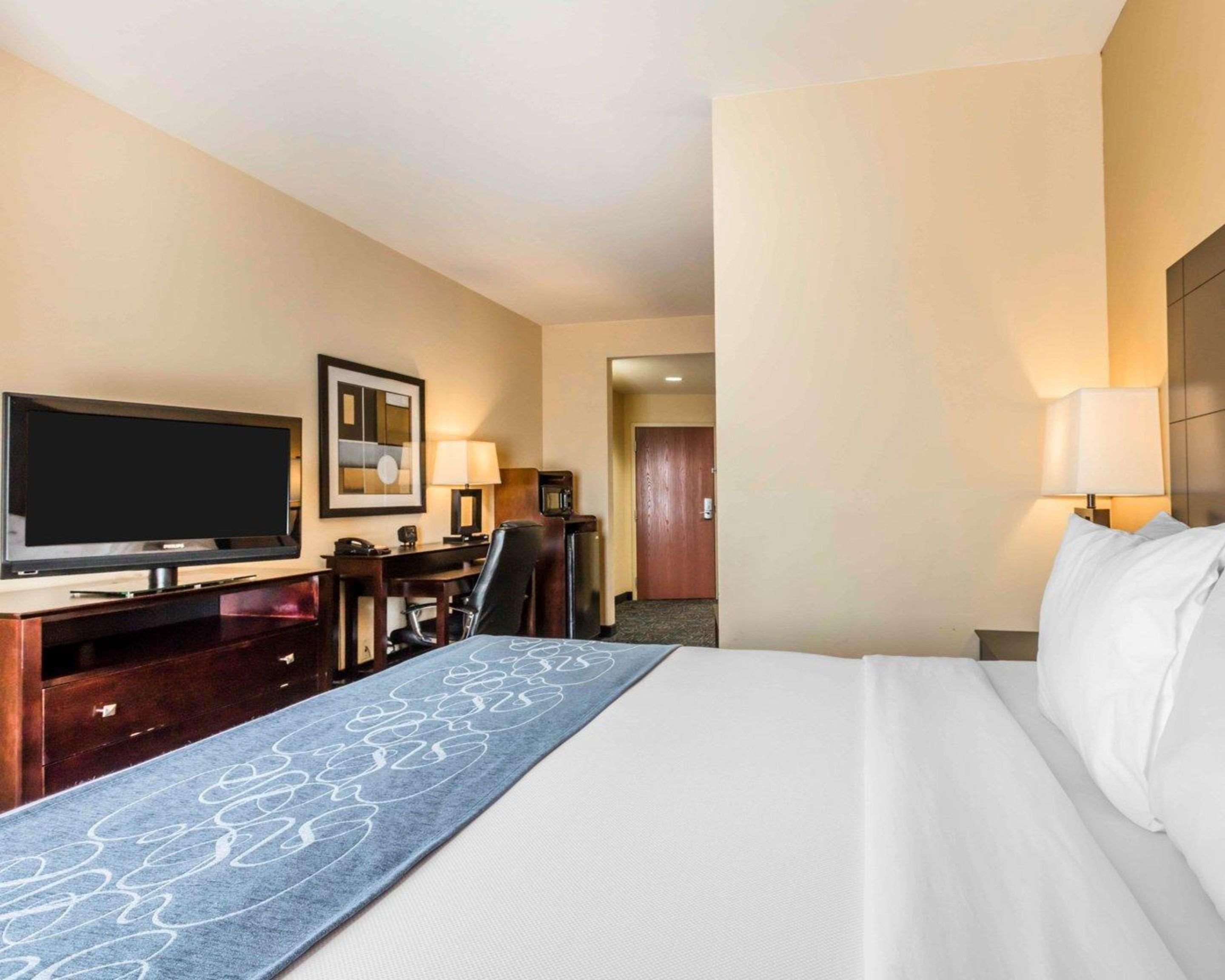 Comfort Suites Pell City I-20 Exit 158 Dış mekan fotoğraf