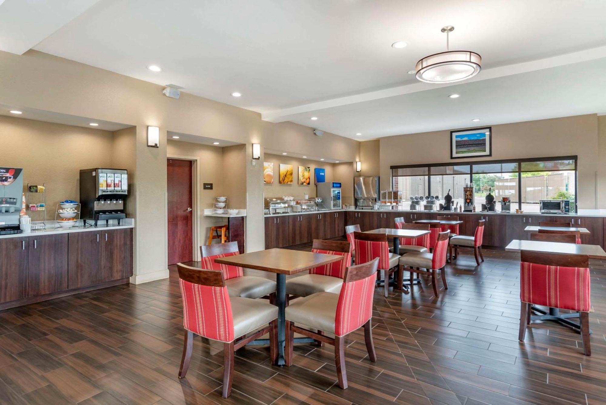 Comfort Suites Pell City I-20 Exit 158 Dış mekan fotoğraf
