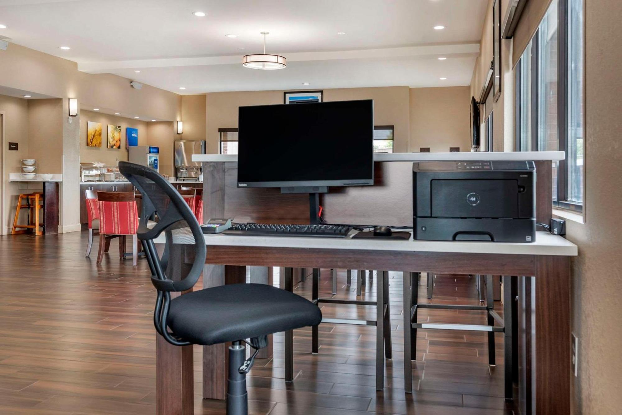 Comfort Suites Pell City I-20 Exit 158 Dış mekan fotoğraf